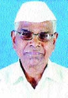 Fruit from the tanker came to the laborers of the Manegaon Manegaon | टॅँकरपासून मुक्ती मनेगाव येथील ज्येष्ठांच्या मेहनतीला आले फळ Fruit from the tanker came to the laborers of the Manegaon Manegaon | टॅँकरपासून मुक्ती मनेगाव येथील ज्येष्ठांच्या मेहनतीला आले फळ