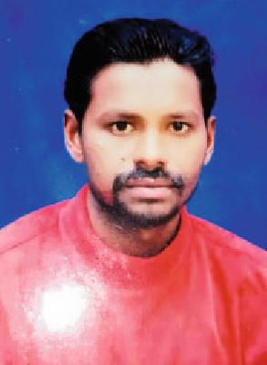 The youth stabbed the stone and killed it | तरुणाची दगडाने ठेचून हत्या The youth stabbed the stone and killed it | तरुणाची दगडाने ठेचून हत्या