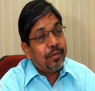 Government should take action against Maratha reservation: Bhalchandra Mungekar | मराठा आरक्षणाबाबत शासनाने वटहुकूम काढावा : भालचंद्र मुणगेकर Government should take action against Maratha reservation: Bhalchandra Mungekar | मराठा आरक्षणाबाबत शासनाने वटहुकूम काढावा : भालचंद्र मुणगेकर