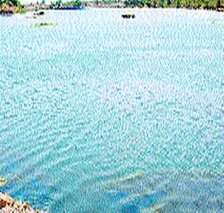 Increase in water level due to rain fall! | परतीच्या पावसामुळे जलसाठय़ात वाढ! Increase in water level due to rain fall! | परतीच्या पावसामुळे जलसाठय़ात वाढ!