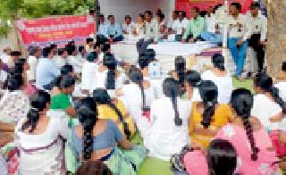 Zip The movement behind the assurance of the CEO | जि.प. सीईओंच्या आश्वासनावर आंदोलन मागे