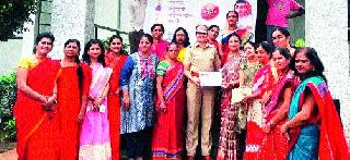 Farewell to BJP by BJP | भाजपातर्फे नवदुर्गांचा सत्कार Farewell to BJP by BJP | भाजपातर्फे नवदुर्गांचा सत्कार