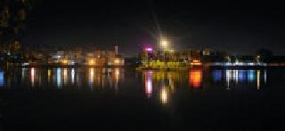 Reflection light: | प्रतिबिंब प्रकाशपर्वाचे : Reflection light: | प्रतिबिंब प्रकाशपर्वाचे :