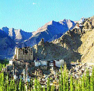 Leh's natural beauty is now open to foreign tourists | विदेशी पर्यटकांसाठी आता लेहचे निसर्गसौंदर्य झाले खुुले