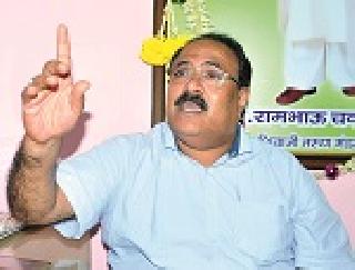 Reservation of Maratha community according to census | जनगणनेनुसार मराठा समाजाला आरक्षण द्या Reservation of Maratha community according to census | जनगणनेनुसार मराठा समाजाला आरक्षण द्या