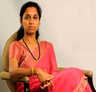 Supriya's struggle to take control of NCP | राष्ट्रवादी ताब्यात घेण्याची सुप्रियांची धडपड