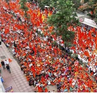 Temporary suspension of Maratha Kranti Front in Mumbai | मुंबईत मराठा क्रांती मोर्चा तात्पुरता स्थगित