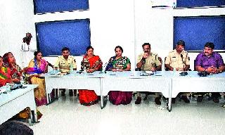 Peace Committee: Action will be taken against those who are arsonists | शांतता समिती : जाळपोळ करणाऱ्यांवर होणार कारवाई