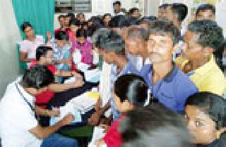 Due to the absence of doctors, there is a tremendous amount of carelessness of the patients | डॉक्टरांअभावी अहेरीतील रुग्णांची प्रचंड हेळसांड