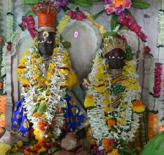 Pure women | स्त्रीसंत निर्मळा Pure women | स्त्रीसंत निर्मळा