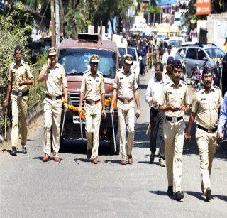 The 'thorn' is in the gulshan | गुलशनाबादेतील ‘कंटक’वन