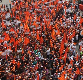 Only Thane became Maratha | अवघे ठाणे बनले मराठामय Only Thane became Maratha | अवघे ठाणे बनले मराठामय