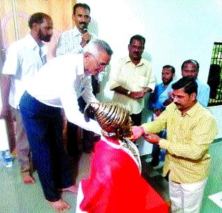 Raghujiraje active for Maratha Morcha | मराठा मोर्चासाठी रघुजीराजे सक्रिय Raghujiraje active for Maratha Morcha | मराठा मोर्चासाठी रघुजीराजे सक्रिय