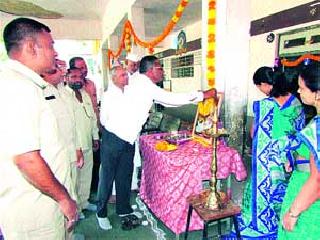 Pollution free Diwali in innovative child development | अभिनव बालविकासमध्ये प्रदूषणमुक्त दिवाळी