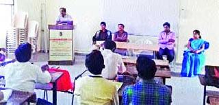 Lecture on human rights issues | मानवी हक्क विषयावर व्याख्यान