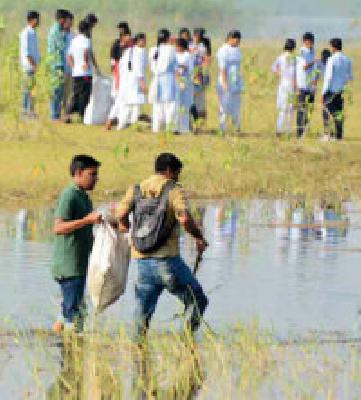 Wildlife initiatives for pollution relief, municipality underscores | प्रदुषणमुक्तीसाठी वन्यप्रेंमीचा पुढाकार, महापालिका निद्रीस्तच