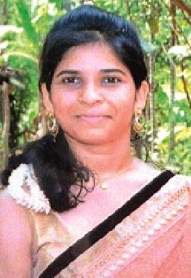 Maiden's suicide by love affair | प्रेमप्रकरणातून युवतीची आत्महत्या Maiden's suicide by love affair | प्रेमप्रकरणातून युवतीची आत्महत्या