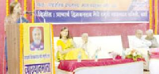 Government suppressing the agitation | आंदोलनांची दडपशाही करणारे सरकार