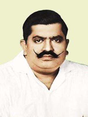 For eleven years there is no one in the corporation | अकरा वर्षे महामंडळास नाही कुणीच वाली