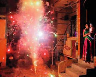 Fancy items are preferred | फॅन्सी आयटम्सला जास्त पसंती Fancy items are preferred | फॅन्सी आयटम्सला जास्त पसंती