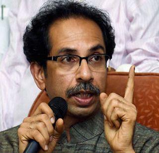 Tukaram Mundhe should be restrained, otherwise all the difficult, advice of Uddhav Thackeray | तुकाराम मुंढे संयमाने वागा नाहीतर सर्व कठीण, उद्धव ठाकरेंचा सल्ला