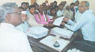 251 defamation claims pending | २५१ वनहक्क दावे प्रलंबित