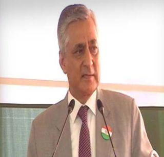 The lawyer said to the judges 'handsom', 'getout' | वकीलाने न्यायाधीशांना म्हटलं 'हँडसम', उत्तर मिळालं 'गेटआऊट' The lawyer said to the judges 'handsom', 'getout' | वकीलाने न्यायाधीशांना म्हटलं 'हँडसम', उत्तर मिळालं 'गेटआऊट'