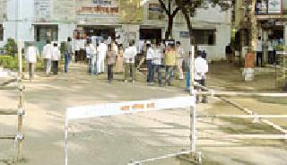 Illegal registration for 34 candidates in six corporations | सहा पालिकांत ३४ नामांकन ठरले अवैध