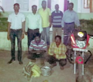 Randakaraca hunt in Anandgram forest | आनंदग्राम जंगलात रानडुकराची शिकार Randakaraca hunt in Anandgram forest | आनंदग्राम जंगलात रानडुकराची शिकार