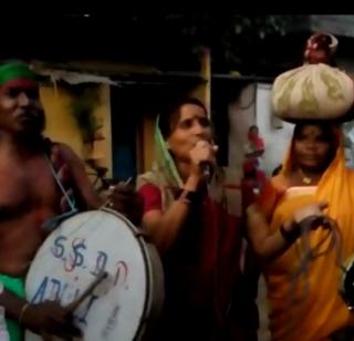 VIDEO - Do not relax at home ... The wife goes to the open ...! | VIDEO- घरी संडास नाही तुझ्या...बायको जाते उघडयावर...! VIDEO - Do not relax at home ... The wife goes to the open ...! | VIDEO- घरी संडास नाही तुझ्या...बायको जाते उघडयावर...!