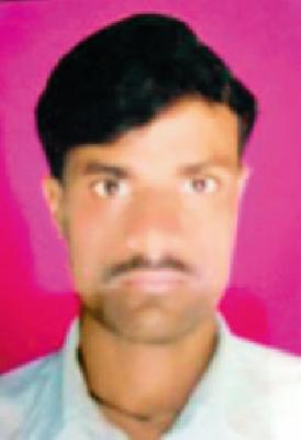 Harvested and crushed farmer in rotavateter | रोटाव्हेटरमध्ये चिरडून ढाणकीत शेतकरी ठार