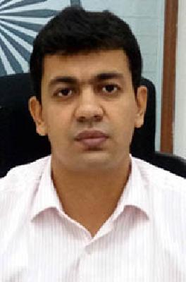 Benefits of the assured progress scheme by the collector to 45 employees | ४५ कर्मचाऱ्यांना जिल्हाधिकाऱ्यांनी दिला आश्वासित प्रगती योजनेचा लाभ