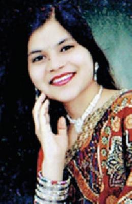 Five days before the wedding, Duryodhini became the future bride | लग्नाच्या पाच दिवसाआधीच भावी वधू ठरली हुंडाबळी