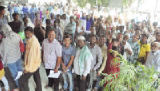 The curiosity of the new 'currency' is not included | नव्या ‘करन्सी’ची उत्सुकता शमलीच नाही The curiosity of the new 'currency' is not included | नव्या ‘करन्सी’ची उत्सुकता शमलीच नाही