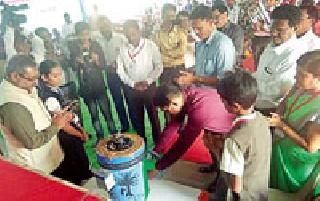 Maintain a scientific approach | वैज्ञानिक दृष्टिकोन कायम जोपासा Maintain a scientific approach | वैज्ञानिक दृष्टिकोन कायम जोपासा