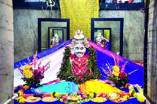 'Harihar visit' ceremony in color of Narayana | नारायणाच्या मंत्रघोषात रंगला ‘हरिहर भेट’ सोहळा 'Harihar visit' ceremony in color of Narayana | नारायणाच्या मंत्रघोषात रंगला ‘हरिहर भेट’ सोहळा