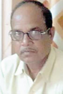 Rapist arrested | अफरातफर करणाऱ्या तलाठ्याला अटक