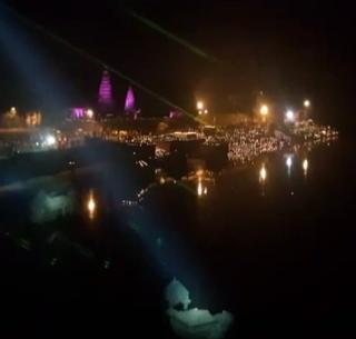 VIDEO: The Panchganga River Ghat, brightened by the thorns | VIDEO : पणत्यांनी उजळला पंचगंगा नदी घाट VIDEO: The Panchganga River Ghat, brightened by the thorns | VIDEO : पणत्यांनी उजळला पंचगंगा नदी घाट