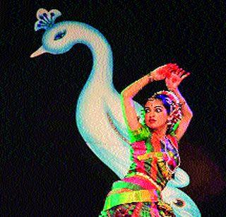 Rasik is full of 'dance music' | ‘नृत्यसंगिनी’ने भारावले रसिक Rasik is full of 'dance music' | ‘नृत्यसंगिनी’ने भारावले रसिक