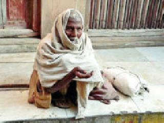 The notes were loaded! | नोटांचाही भार झाला फाटक्या झोळीस माझ्या! The notes were loaded! | नोटांचाही भार झाला फाटक्या झोळीस माझ्या!