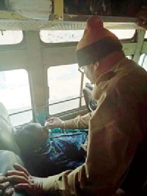 Carrier carrying passenger epilepsy! | वाहकाने घालविली प्रवाशाची मिरगी!