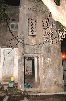 Prostitution business in the name of 'massage' | ‘मसाज’च्या नावाखाली वेश्या व्यवसाय Prostitution business in the name of 'massage' | ‘मसाज’च्या नावाखाली वेश्या व्यवसाय