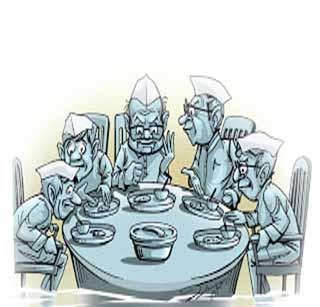 Coalition | युती, आघाडीसाठी राजकीय पक्षांमध्ये खलबतं Coalition | युती, आघाडीसाठी राजकीय पक्षांमध्ये खलबतं