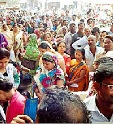 Blackmoney | कामगारांच्या नावांवर ‘ब्लॅकमनी’