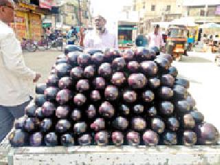 Not purple: | जांभळं नव्हे :