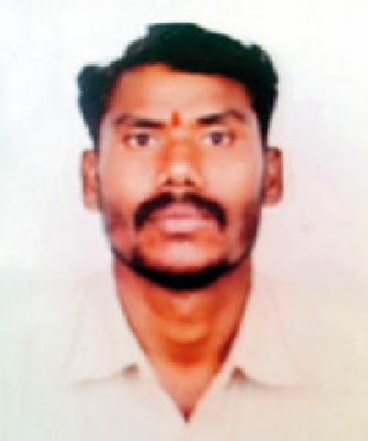 Youth suicide due to group loan | गटाच्या कर्जाला कंटाळून युवकाची आत्महत्या Youth suicide due to group loan | गटाच्या कर्जाला कंटाळून युवकाची आत्महत्या