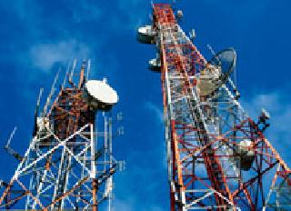 The 'dry' arc of mobile tower holders | मोबाईल टॉवरधारकांच्या मुजोरीला ‘सुको’चा चाप