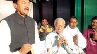 Baba Jumdevji taught humanity | बाबा जुमदेवजींनी माणुसकीची शिकवण दिली Baba Jumdevji taught humanity | बाबा जुमदेवजींनी माणुसकीची शिकवण दिली