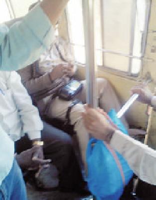 Deposits of taxation in ST | एसटीमध्ये होते नोटांचे विद्रुपीकरण