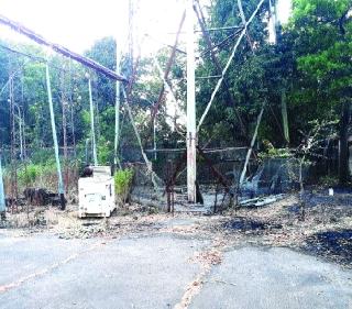 Jawhar taluka's BSNL office was scratched | जव्हार तालुक्याचे बीएसएनएल कार्यालय झाले भंगार